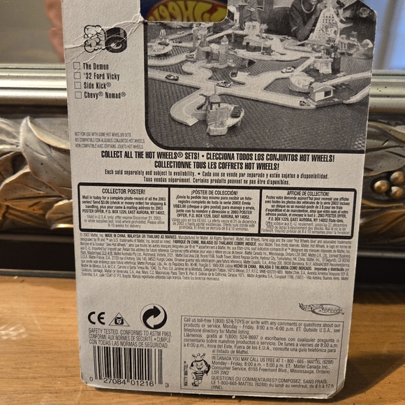 Hot Wheels "Surf Crate" 2002 - Picture 4 of 4